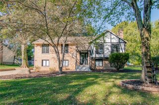 6519 Lorraine Avenue NW, Massillon, OH 44646