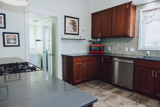 712 S Cherry Street, Harrison, AR 72601