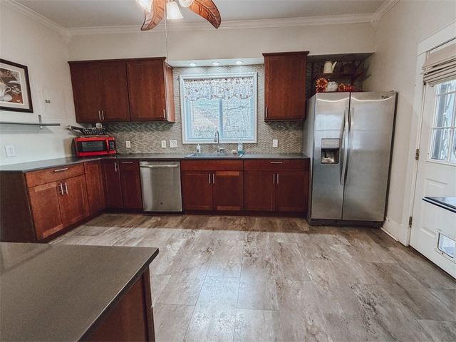 712 S Cherry Street, Harrison, AR 72601