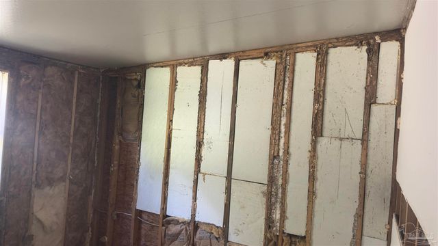 690 Molino Rd, Molino, FL 32577