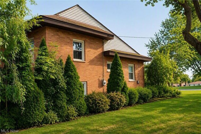556 Clark Drive, Tallmadge, OH 44278