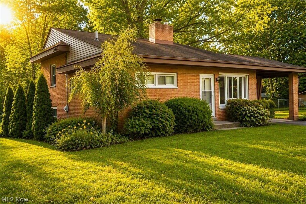 556 Clark Drive, Tallmadge, OH 44278