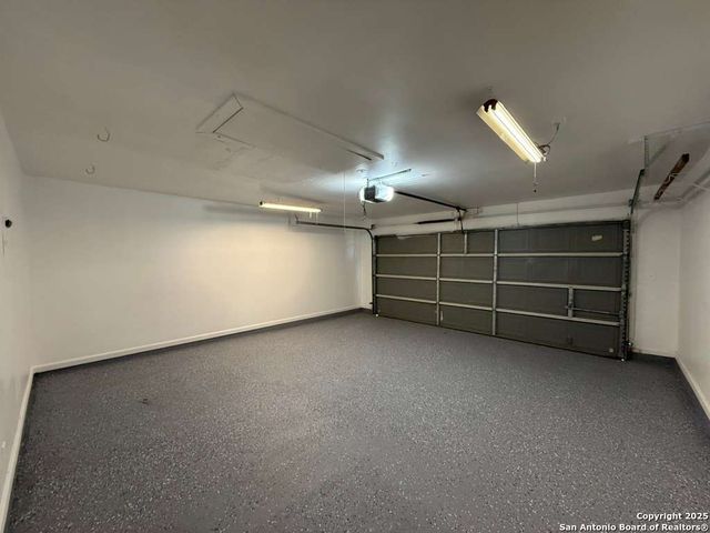 5526 Green Grove, San Antonio, TX 78223