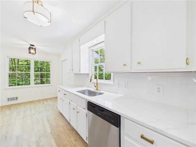 1375 Longbow Court, Canton, GA 30115