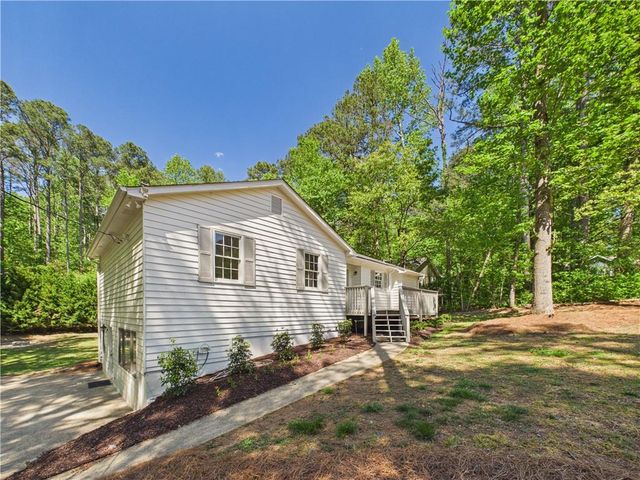 1375 Longbow Court, Canton, GA 30115