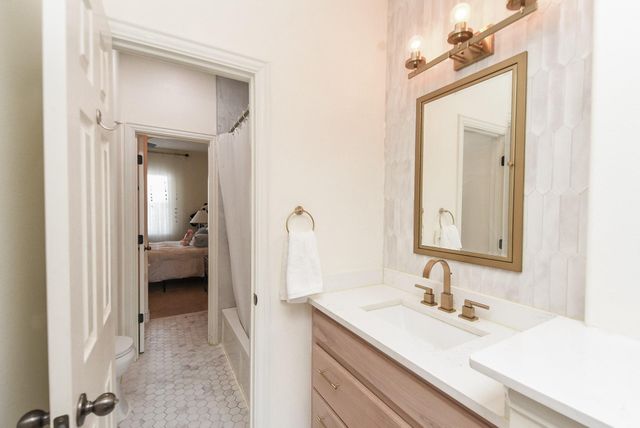 11510 Cypresswood Trail Drive, Houston, TX 77070