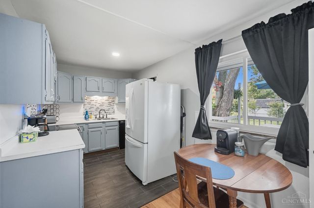 27 Winnebago Drive, Milford, OH 45150