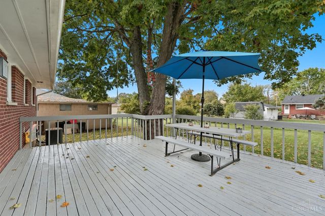 27 Winnebago Drive, Milford, OH 45150