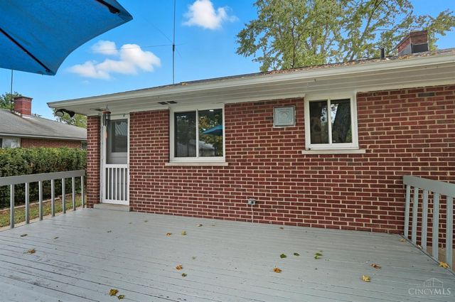 27 Winnebago Drive, Milford, OH 45150