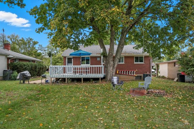 27 Winnebago Drive, Milford, OH 45150