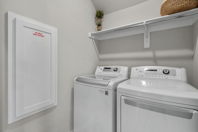 372 Somerville Drive, Mckinney, TX 75071