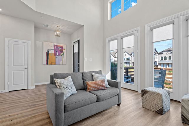 372 Somerville Drive, Mckinney, TX 75071