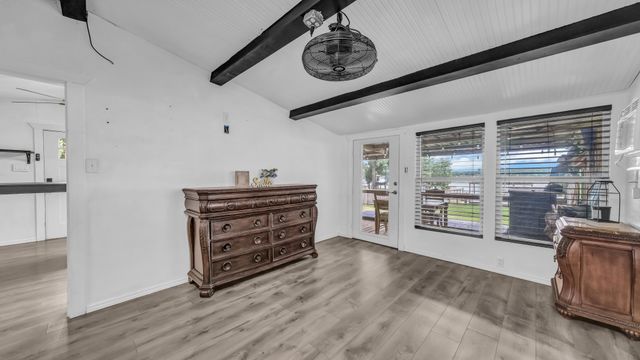 1028 W Lake Drive, Weatherford, TX 76087