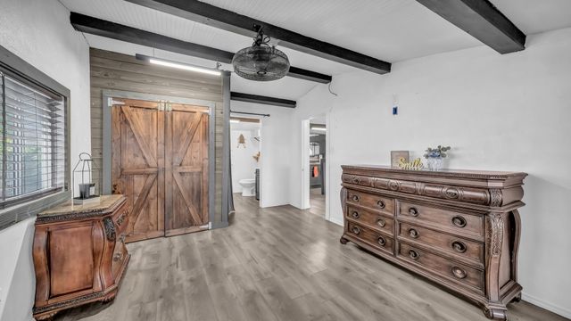 1028 W Lake Drive, Weatherford, TX 76087