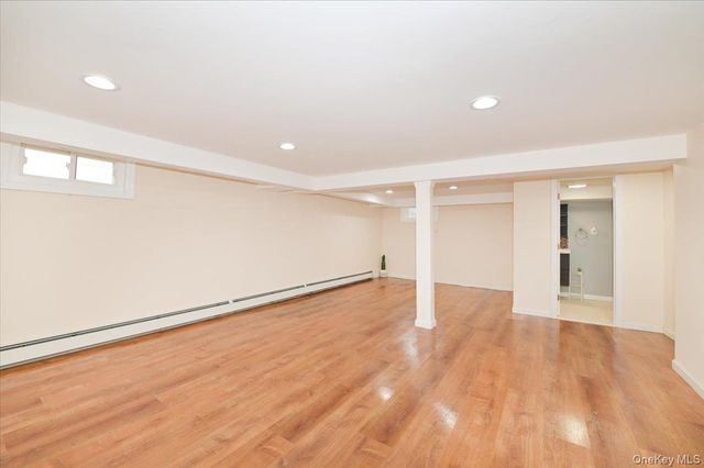 75 Beebe Avenue, Hempstead, NY 11550