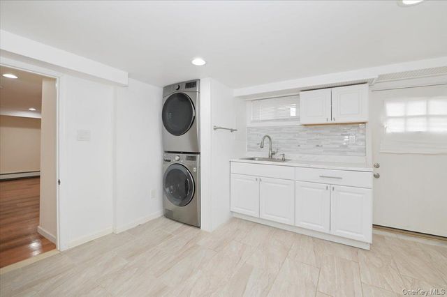 75 Beebe Avenue, Hempstead, NY 11550