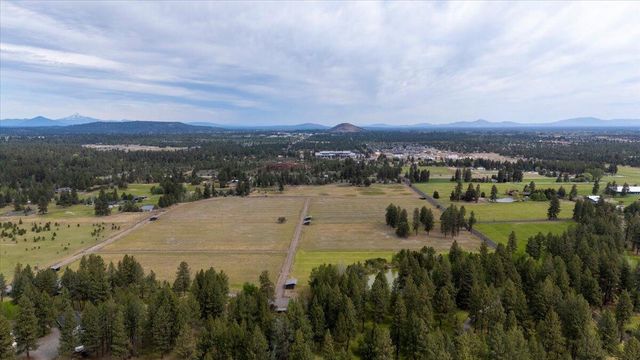 20735 Mini Lane, Bend, OR 97702