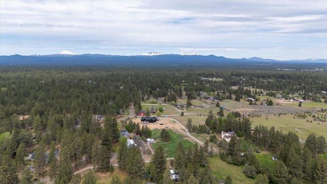 20735 Mini Lane, Bend, OR 97702