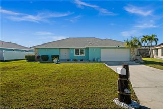 250 SW 37th TER, Cape Coral, FL 33914