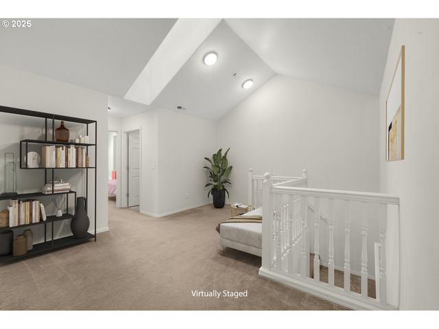 1179 Se LEANDER St, Hillsboro, OR 97123