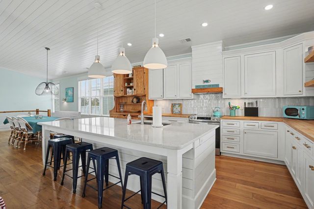 242 Dogwood Dr. S, Murrells Inlet, SC 29576