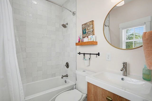 242 Dogwood Dr. S, Murrells Inlet, SC 29576