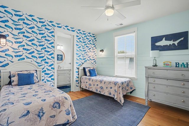 242 Dogwood Dr. S, Murrells Inlet, SC 29576