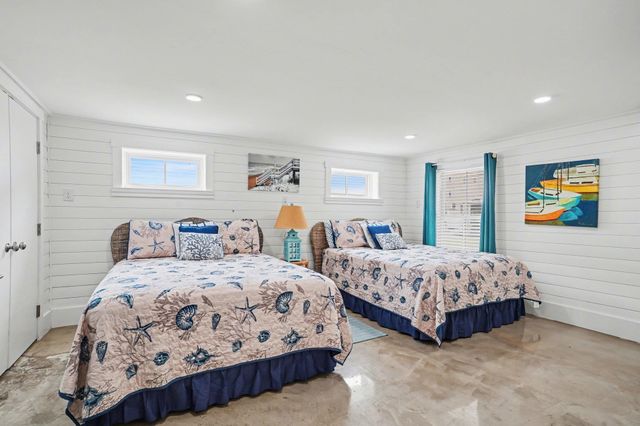 242 Dogwood Dr. S, Murrells Inlet, SC 29576