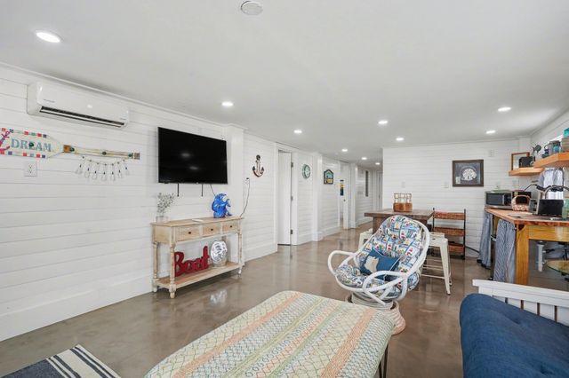 242 Dogwood Dr. S, Murrells Inlet, SC 29576