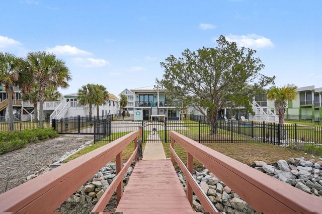 242 Dogwood Dr. S, Murrells Inlet, SC 29576