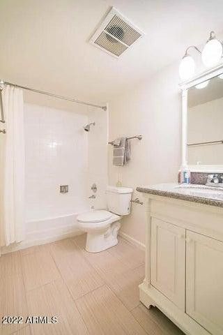 334 W Medlock Drive Unit B104, Phoenix, AZ 85013