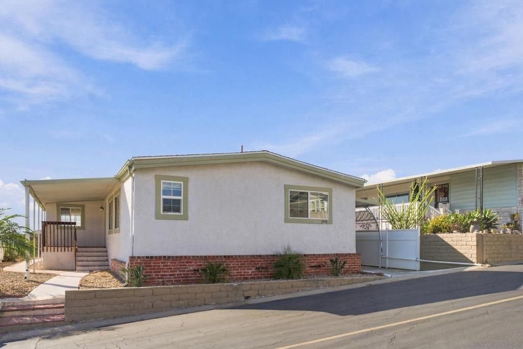 1401 El Norte Pkwy SPC 198, San Marcos, CA 92069 — exterior