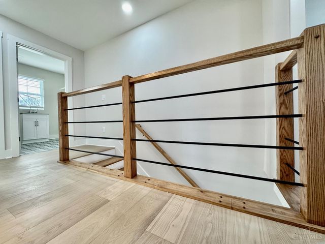 2735 Silverleaf Avenue, Cincinnati, OH 45212