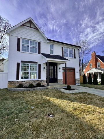 2735 Silverleaf Avenue, Cincinnati, OH 45212