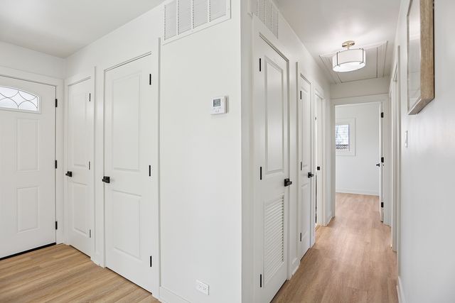 310 Mccameron Avenue, Lockport, IL 60441