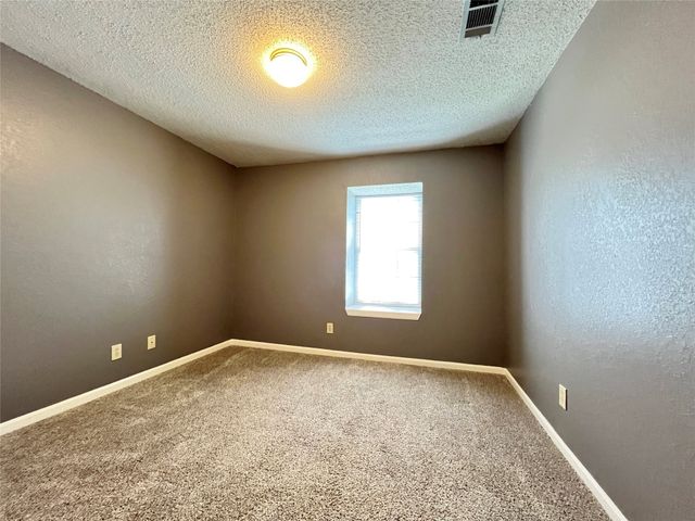 2019 Longmeadow Court, Denton, TX 76209