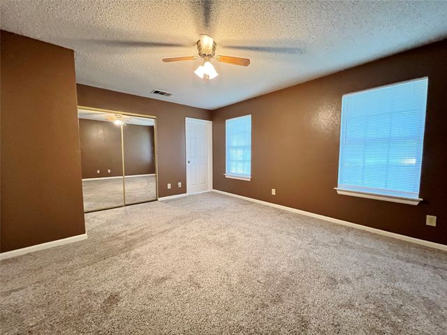 2019 Longmeadow Court, Denton, TX 76209