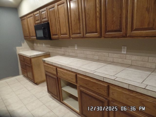 2064 E Desert Lakes Drive, Fort Mohave, AZ 86426