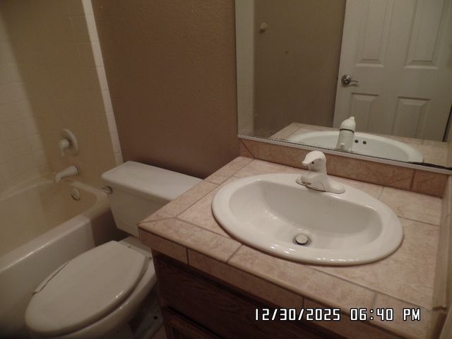 2064 E Desert Lakes Drive, Fort Mohave, AZ 86426