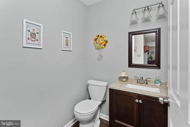 220 BROMLEY PL, Robbinsville, NJ 08691