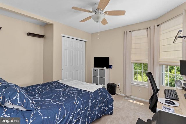 220 BROMLEY PL, Robbinsville, NJ 08691