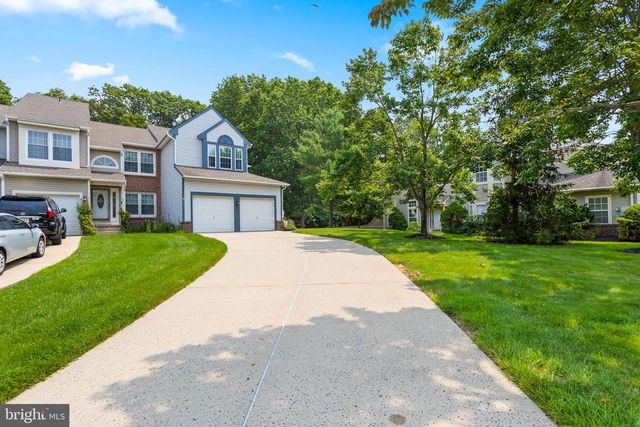 220 BROMLEY PL, Robbinsville, NJ 08691