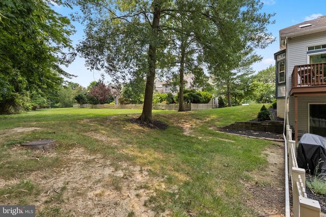 220 BROMLEY PL, Robbinsville, NJ 08691