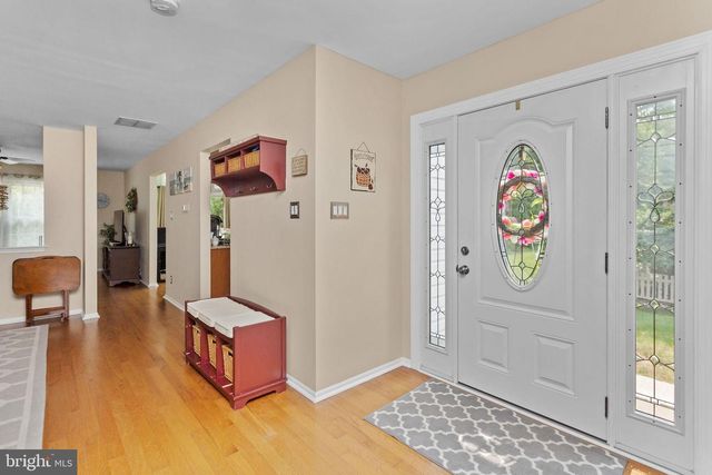 220 BROMLEY PL, Robbinsville, NJ 08691