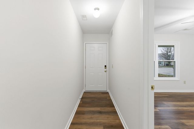 414 Wellington Way, Winchester, KY 40391