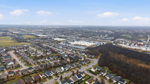 414 Wellington Way, Winchester, KY 40391