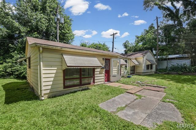 1717 W Belle Street, Belleville, IL 62226
