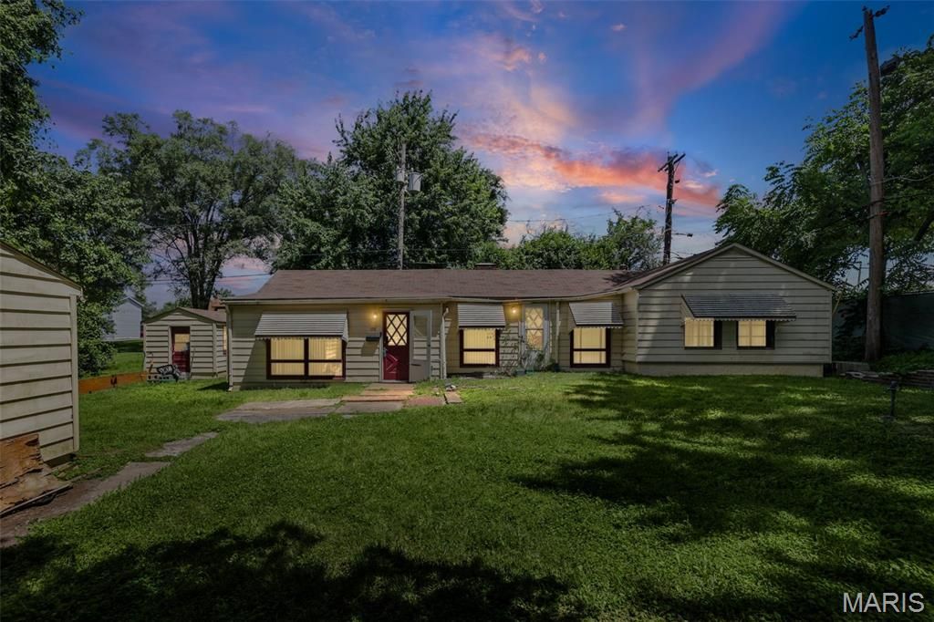 1717 W Belle Street, Belleville, IL 62226