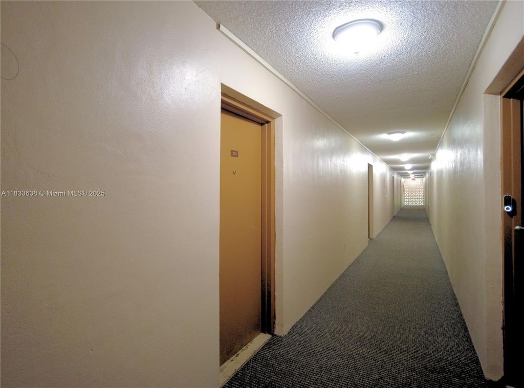 14311 N Kendall Dr 301A, Miami, FL 33186