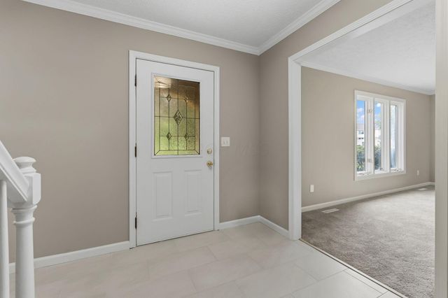 2069 Walnut Hill Park Drive, Columbus, OH 43232
